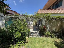 Choa Chu Kang Road (D23), Terrace #472896691